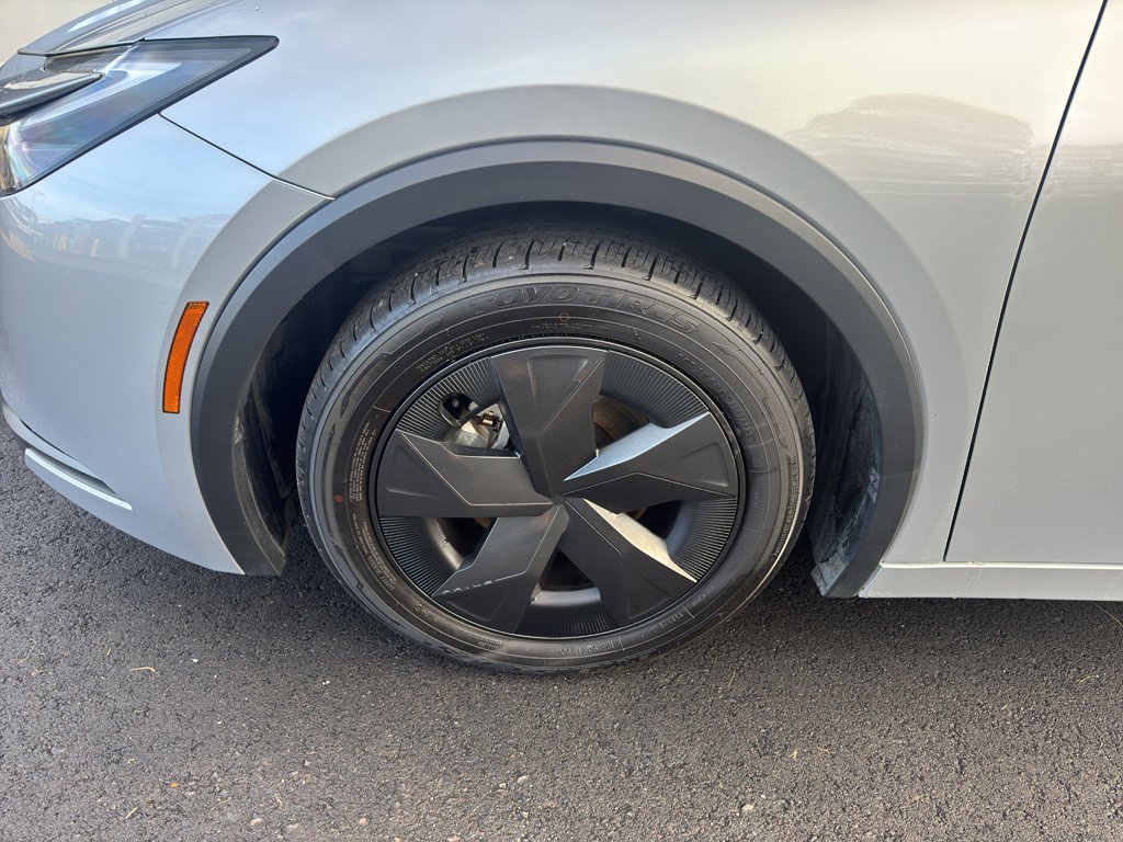 Used 2024 Toyota Prius LE image 23