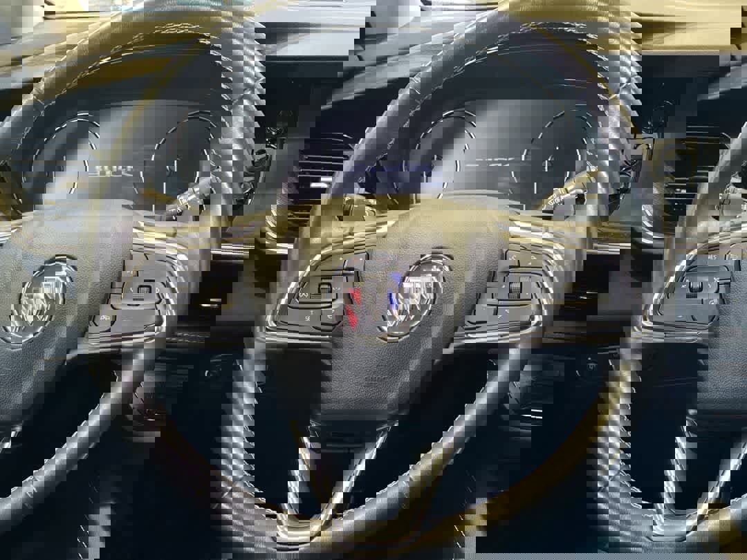 Used 2022 Buick Envision Preferred image 16