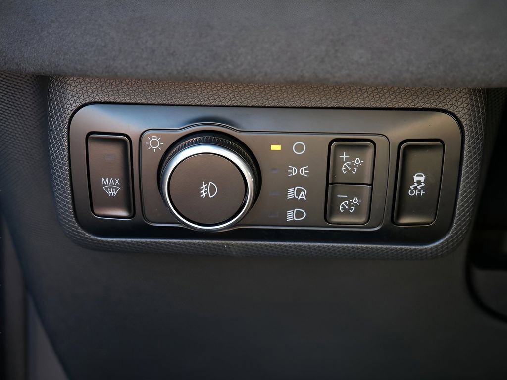 Used 2025 Ford Mustang Mach-E GT AWD/4WD image 17
