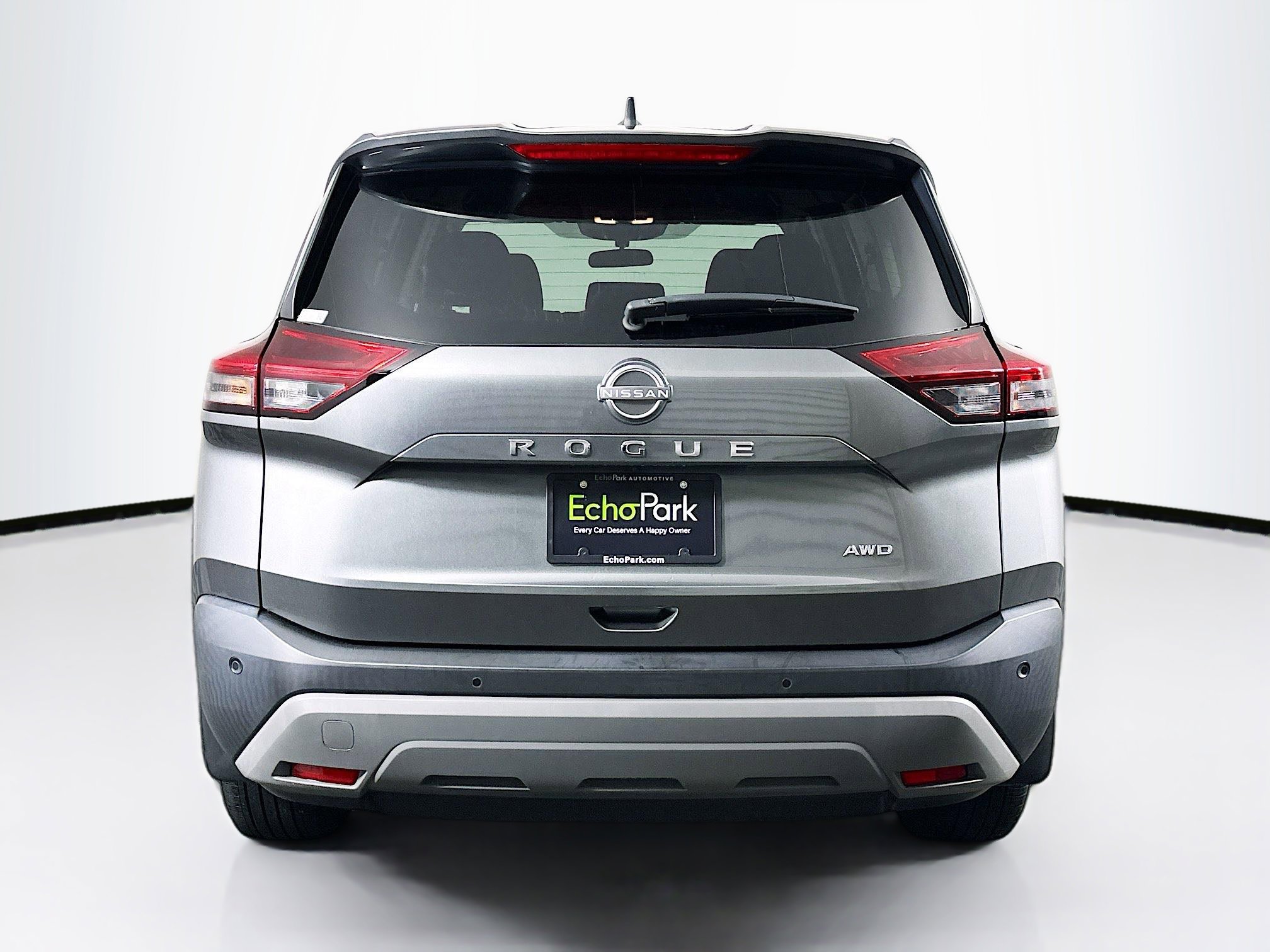 Used 2023 Nissan Rogue S image 7