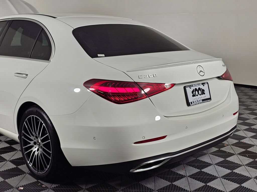 Used 2025 Mercedes-Benz C 300 4MATIC Sedan image 13