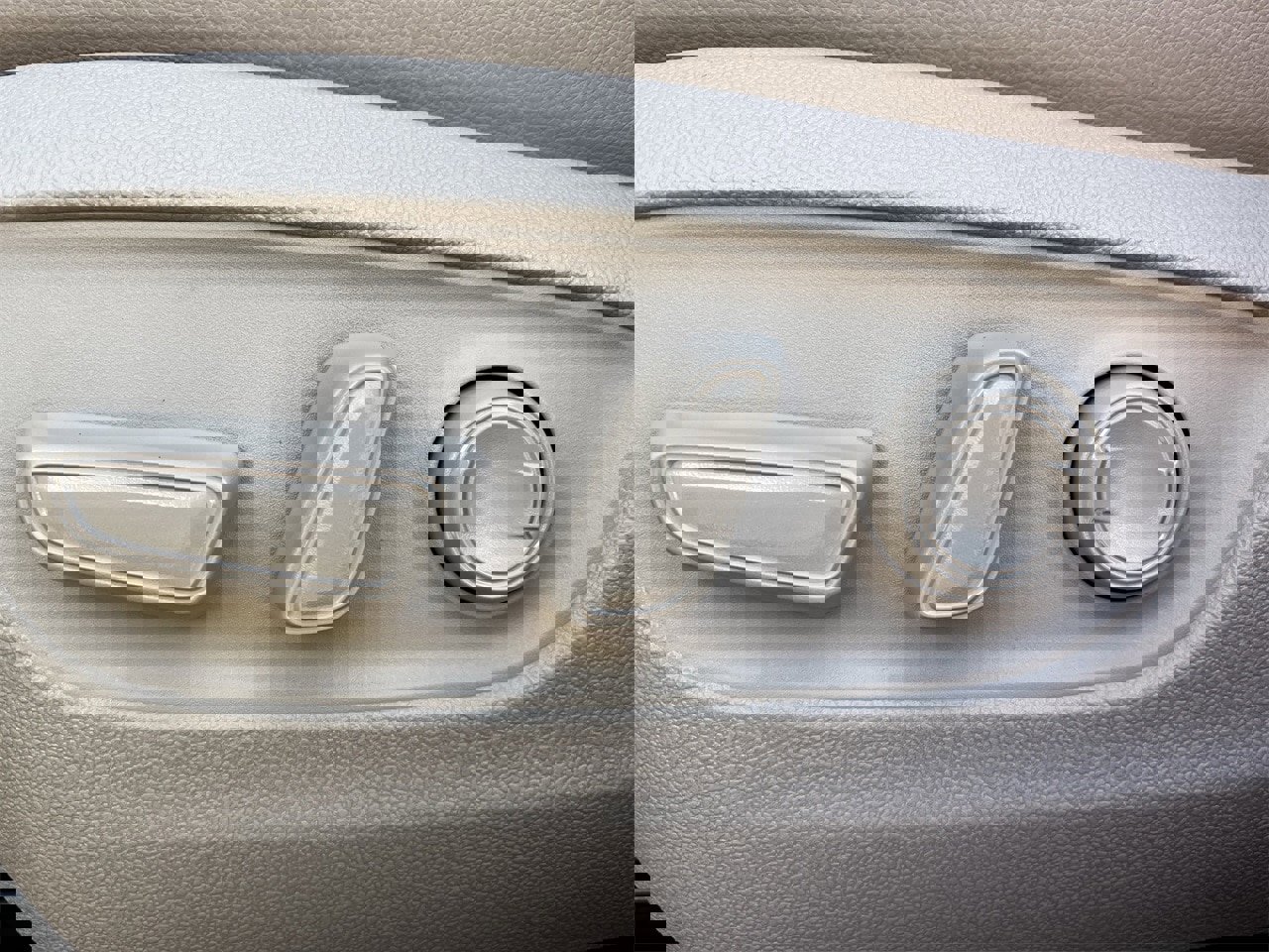 Used 2024 Toyota Highlander Platinum image 24