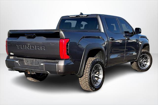 Used 2024 Toyota Tundra Platinum image 5