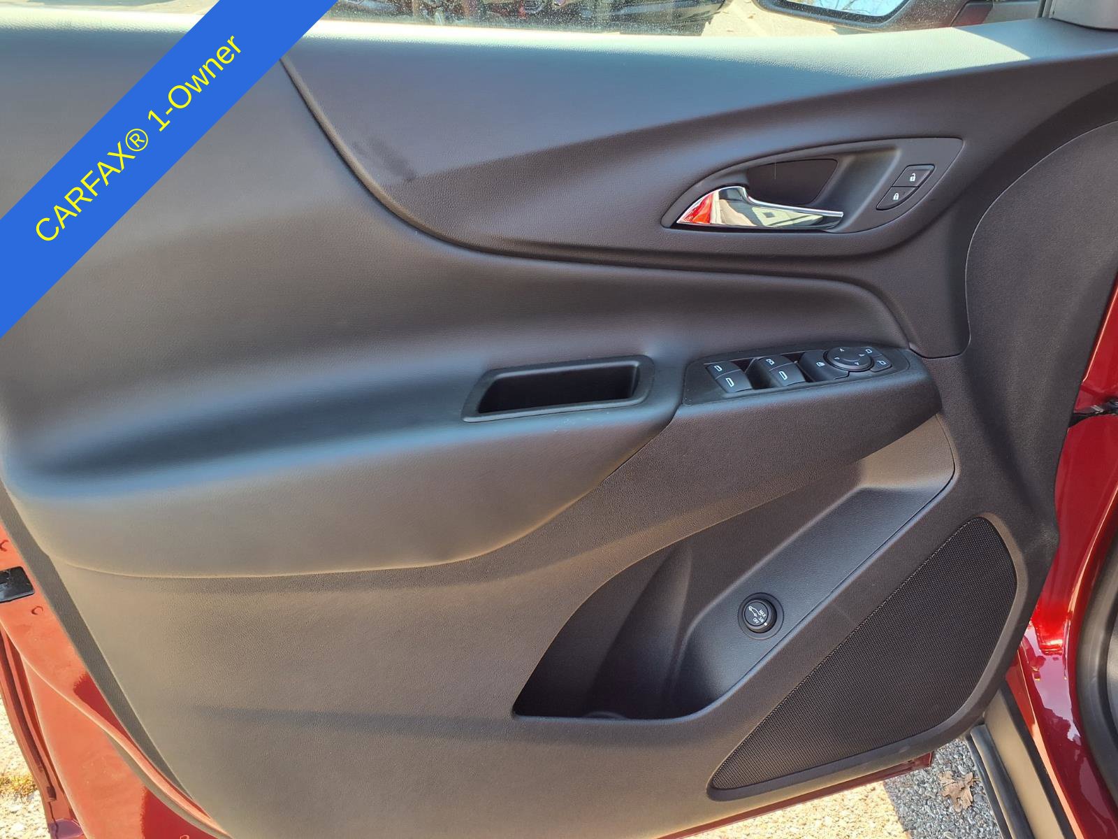 Used 2024 Chevrolet Equinox LT FWD image 15
