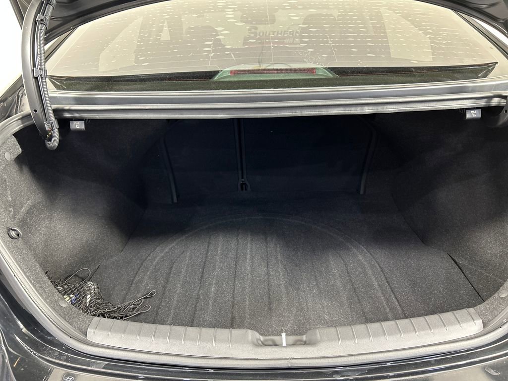Used 2018 Hyundai Elantra Value Edition FWD image 20