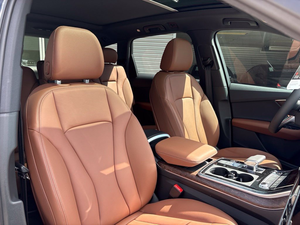 New 2026 Audi Q7 2.0T Premium AWD/4WD image 16