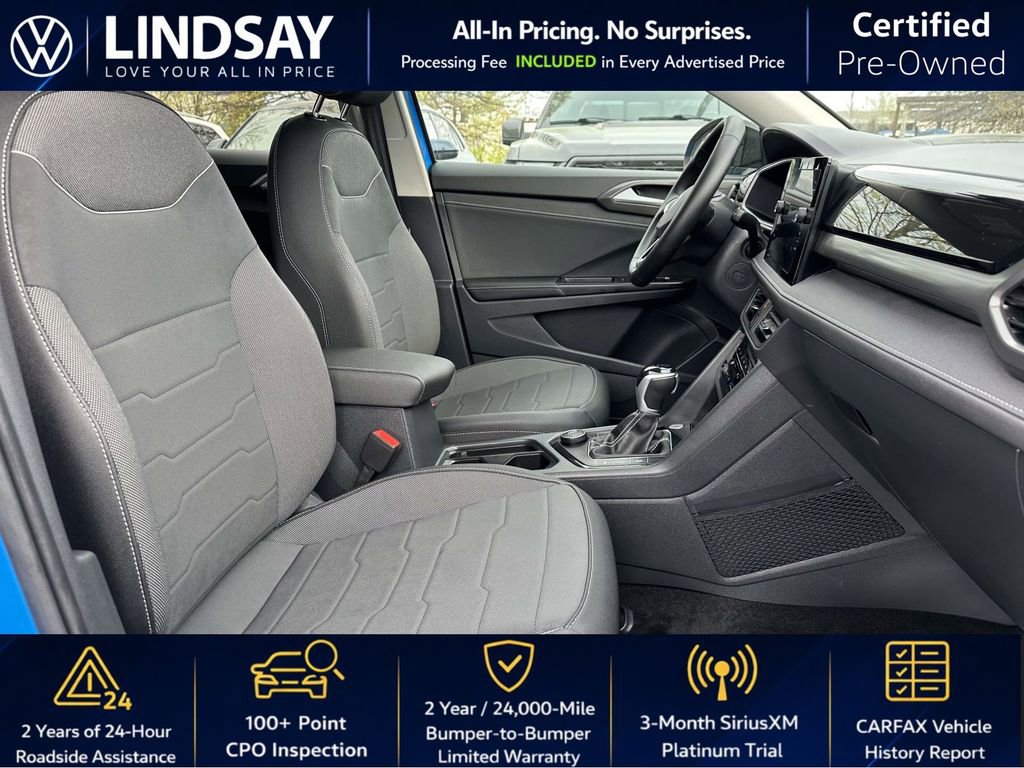 Used 2025 Volkswagen Taos SE image 13