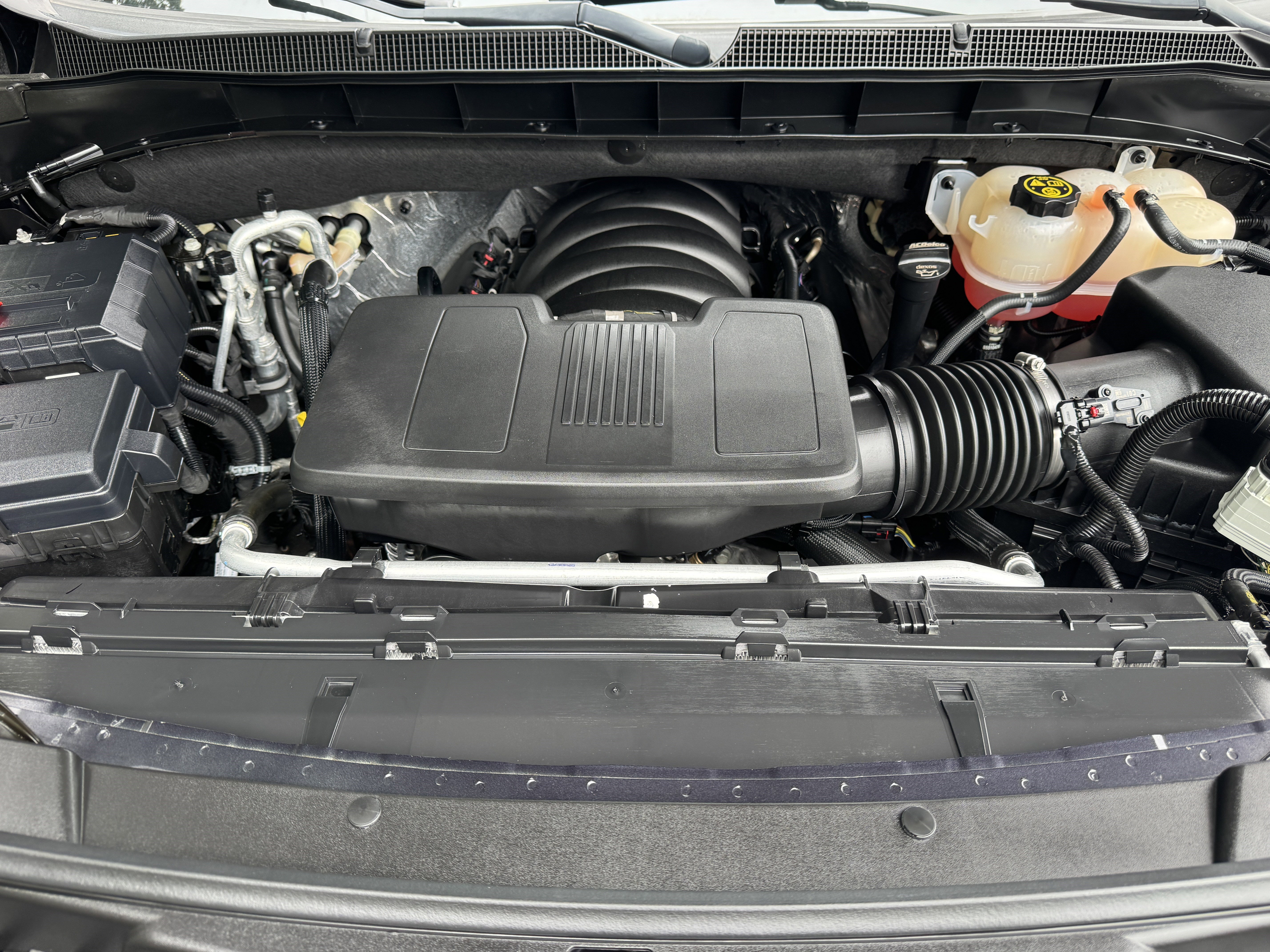 Used 2023 Chevrolet Tahoe High Country image 7