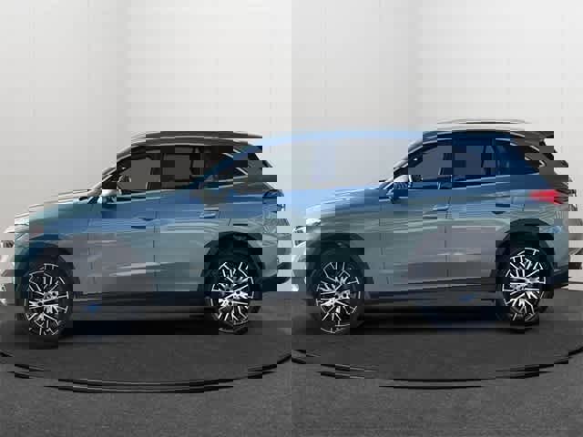 Certified 2026 Mercedes-Benz GLC 300 4MATIC image 3