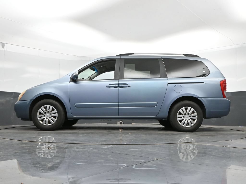 Used 2012 Kia Sedona LX FWD image 40