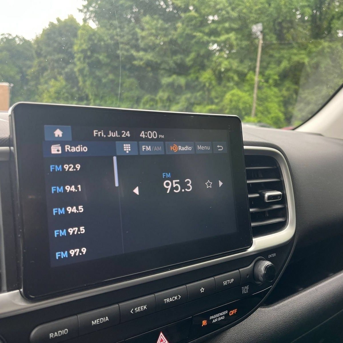 Used 2026 Hyundai Venue SEL FWD image 19