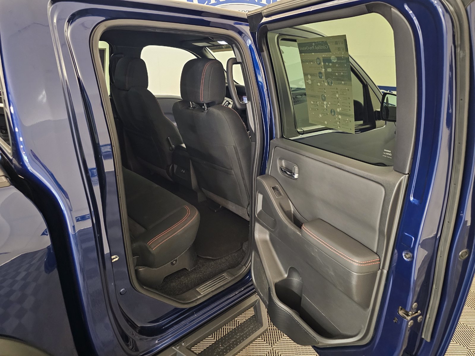 Used 2022 Nissan Frontier PRO-4X w/ Technology Package AWD/4WD image 24