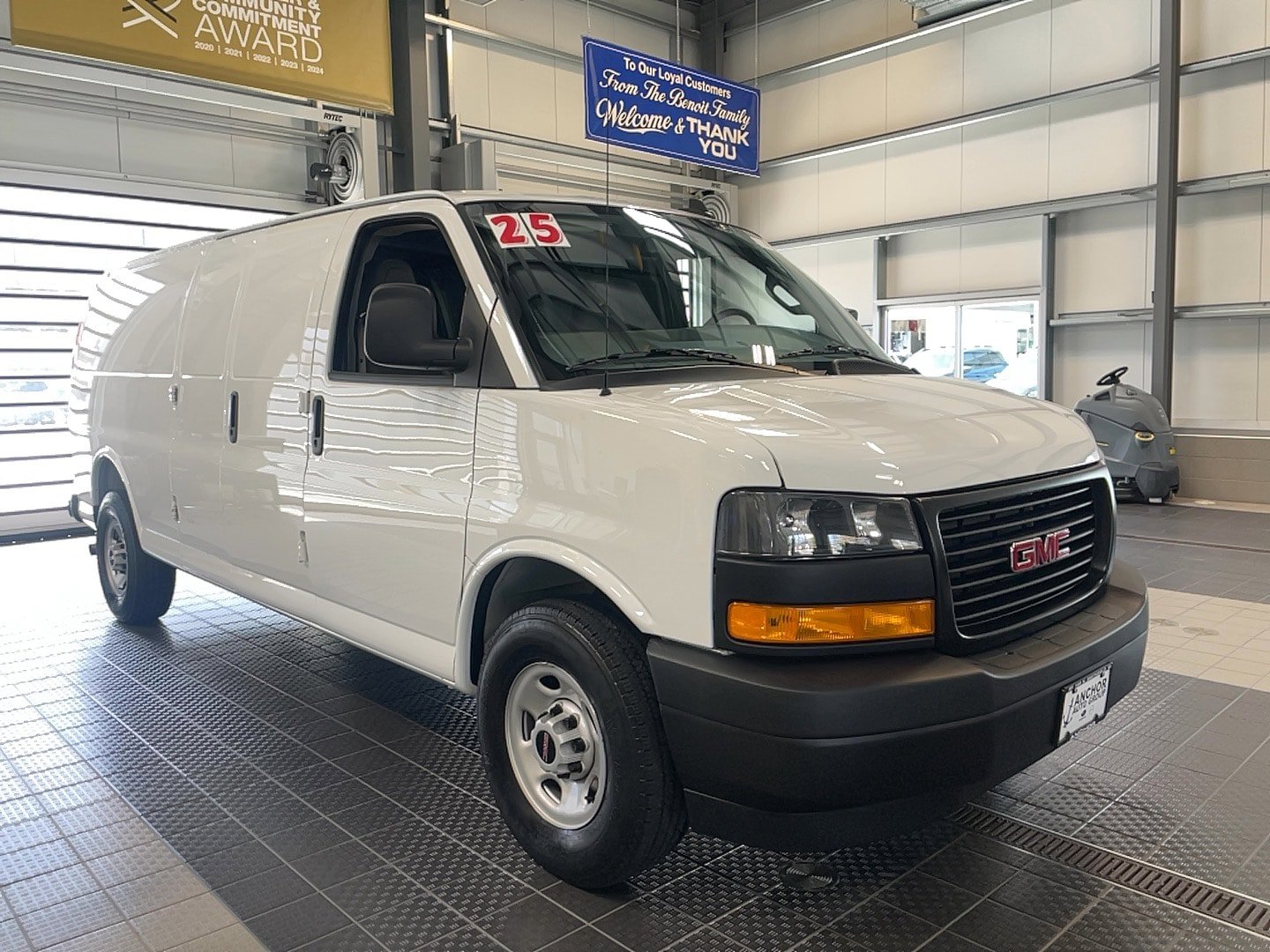 Used 2025 GMC Savana 3500 Extended