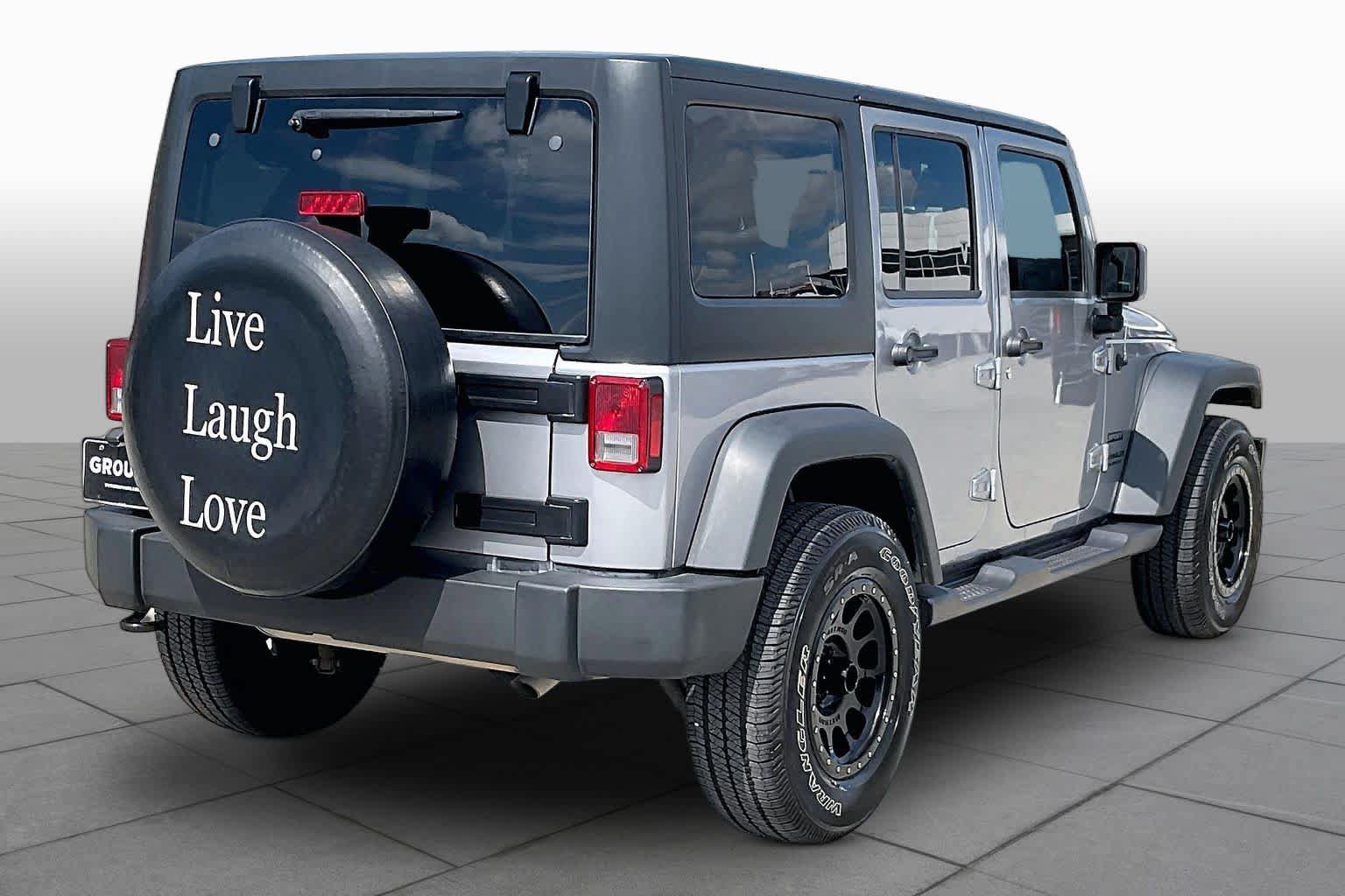 Used 2017 Jeep Wrangler Unlimited Sport w/ Quick Order Package 24S AWD/4WD image 12