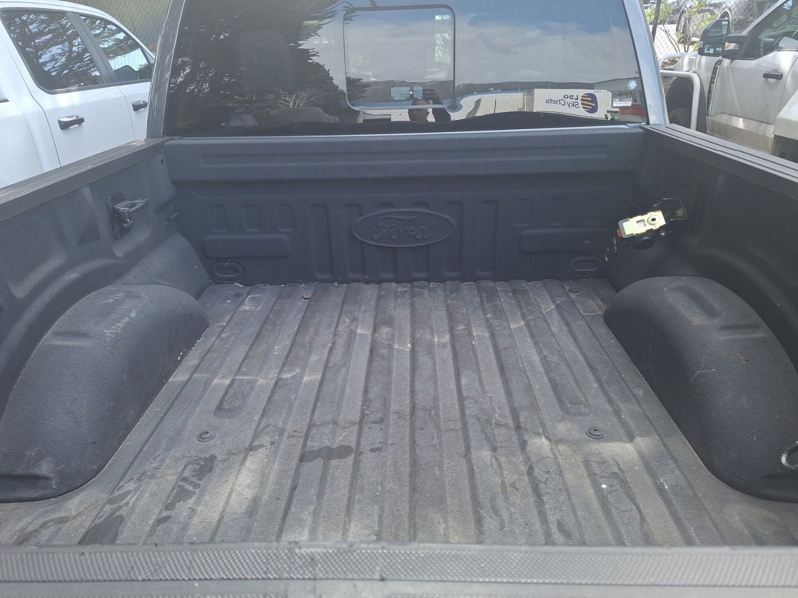 Used 2023 Ford F150 Lightning Platinum AWD/4WD image 10