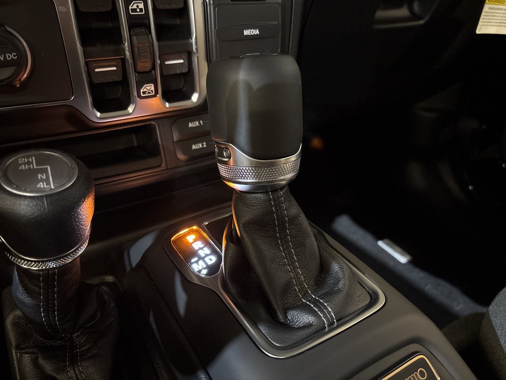 New 2026 Jeep Wrangler Unlimited Sport AWD/4WD image 33