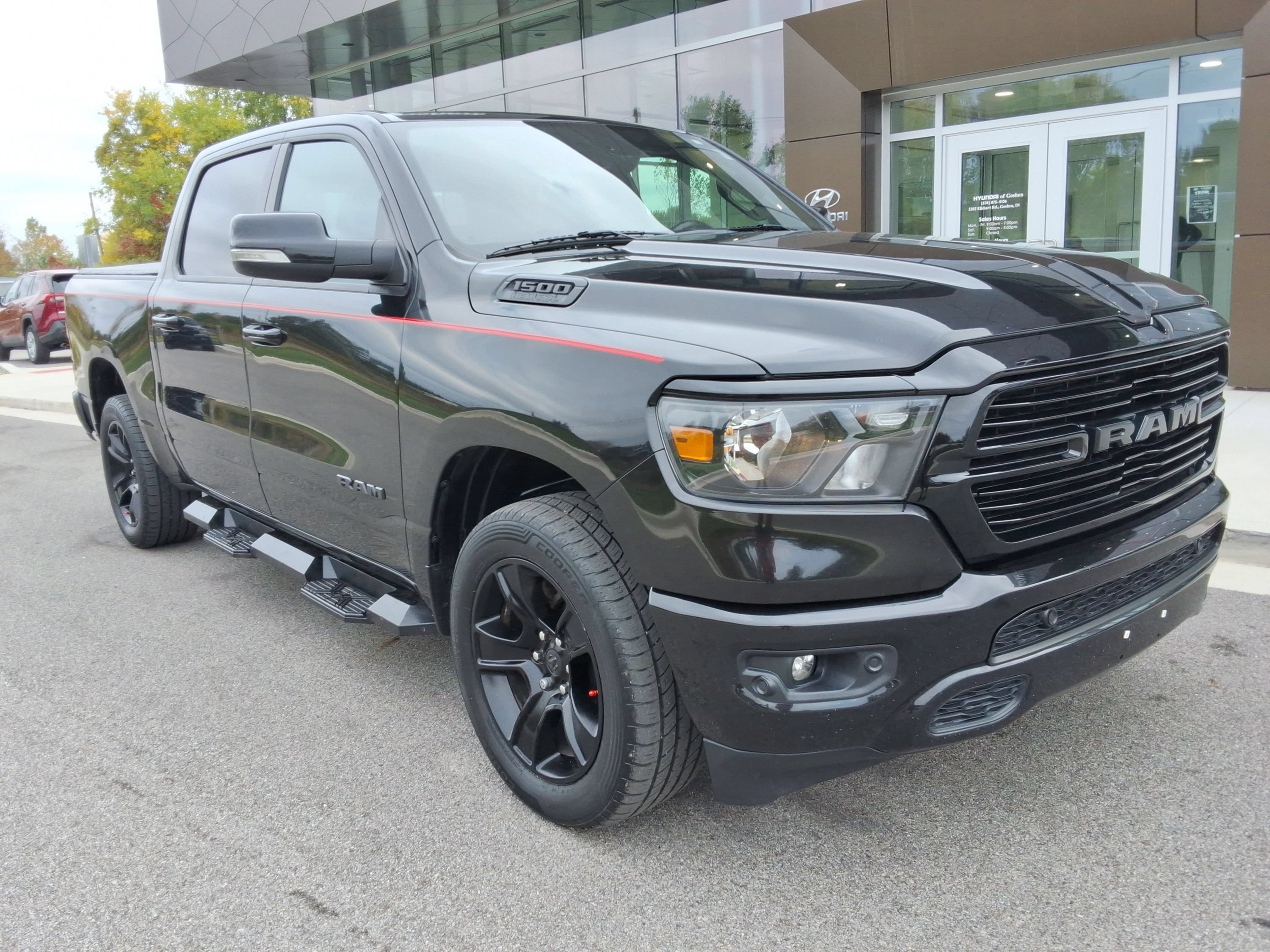 Used 2020 RAM 1500 Big Horn AWD/4WD image 17