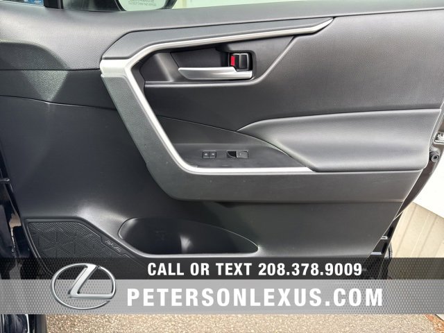 Used 2023 Toyota RAV4 AWD Hybrid image 11