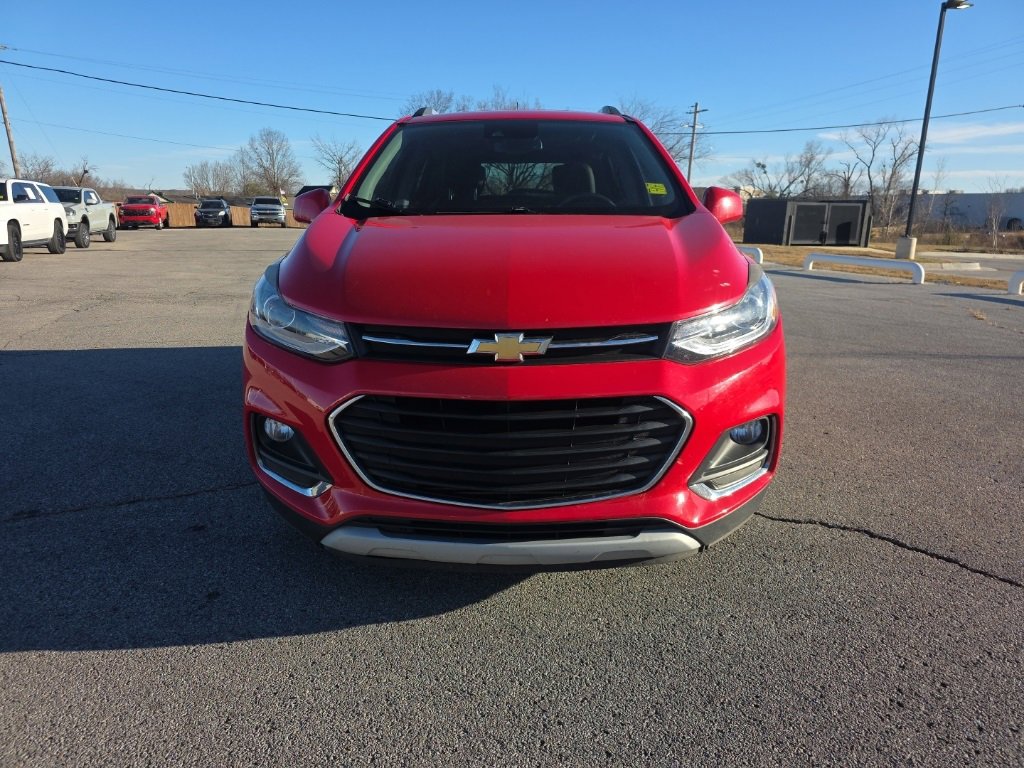 Used 2017 Chevrolet Trax Premier w/ Driver Confidence II Package image 2