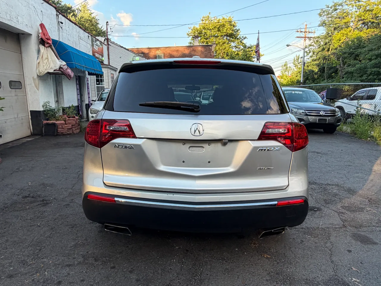 Used 2011 Acura MDX w/ Technology Package AWD/4WD image 10