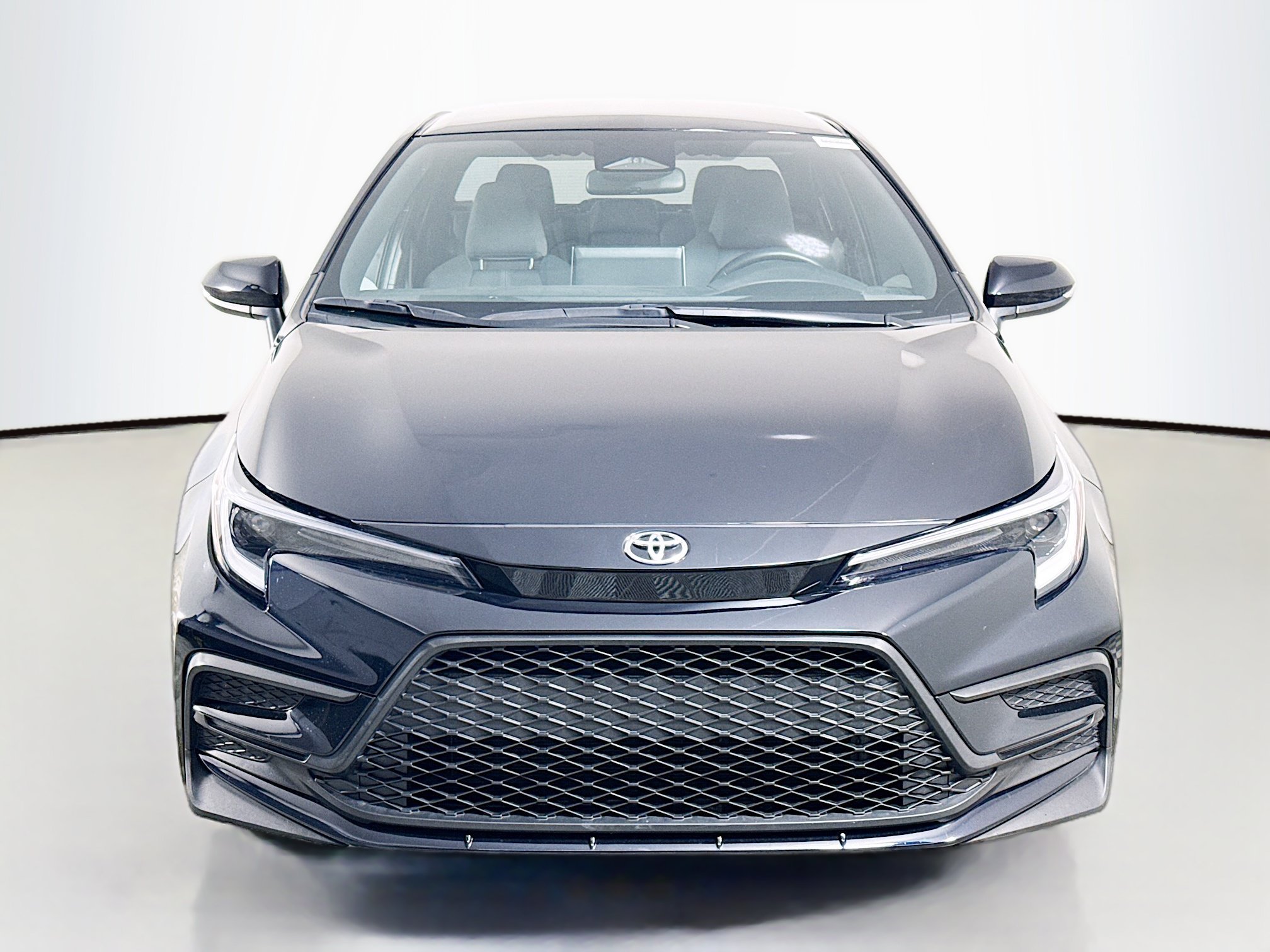 Used 2025 Toyota Corolla FX w/ Convenience Package FWD image 2