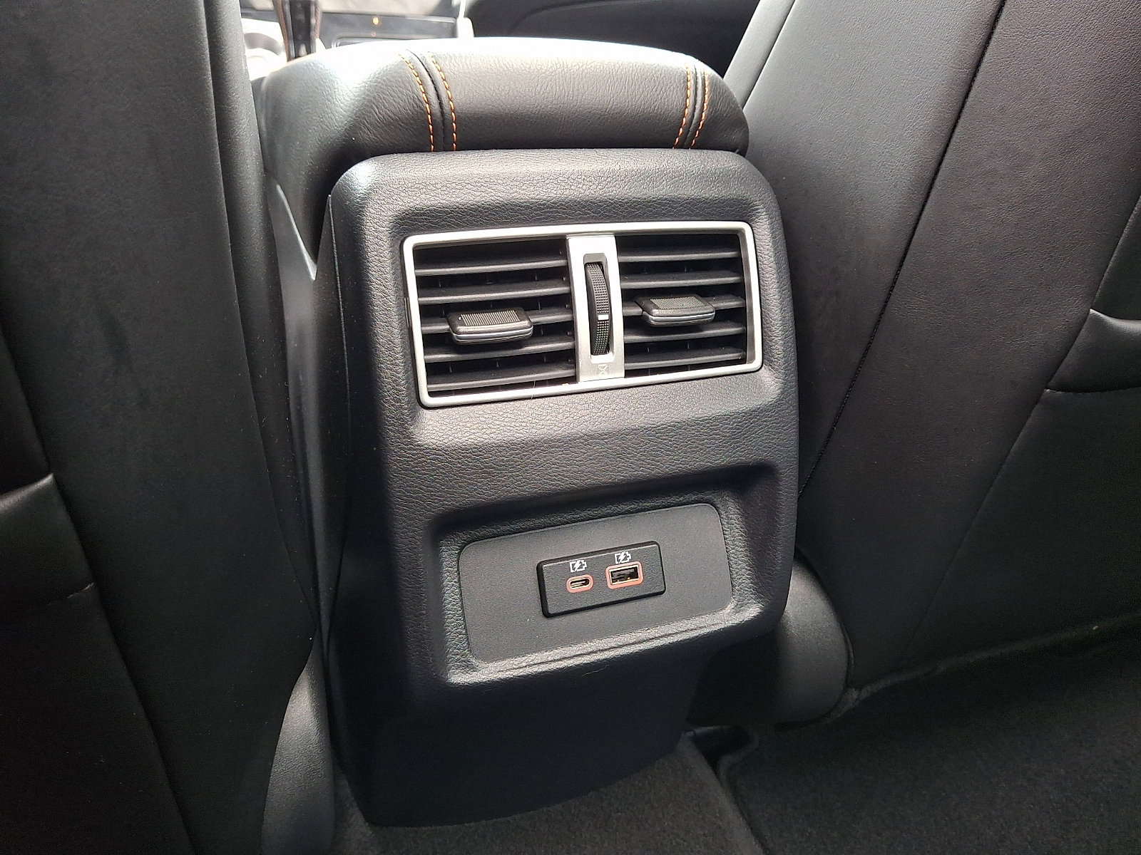 Used 2023 Nissan Maxima SR w/ Sport Mat Group FWD image 16