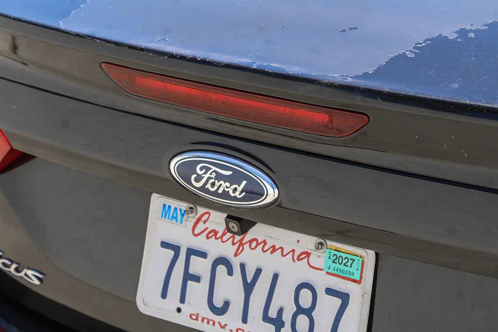 Used 2014 Ford Focus SE FWD image 11
