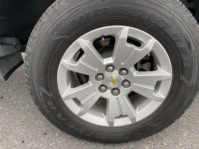 Used 2022 Chevrolet Colorado LT w/ Fleet Safety Package image 30