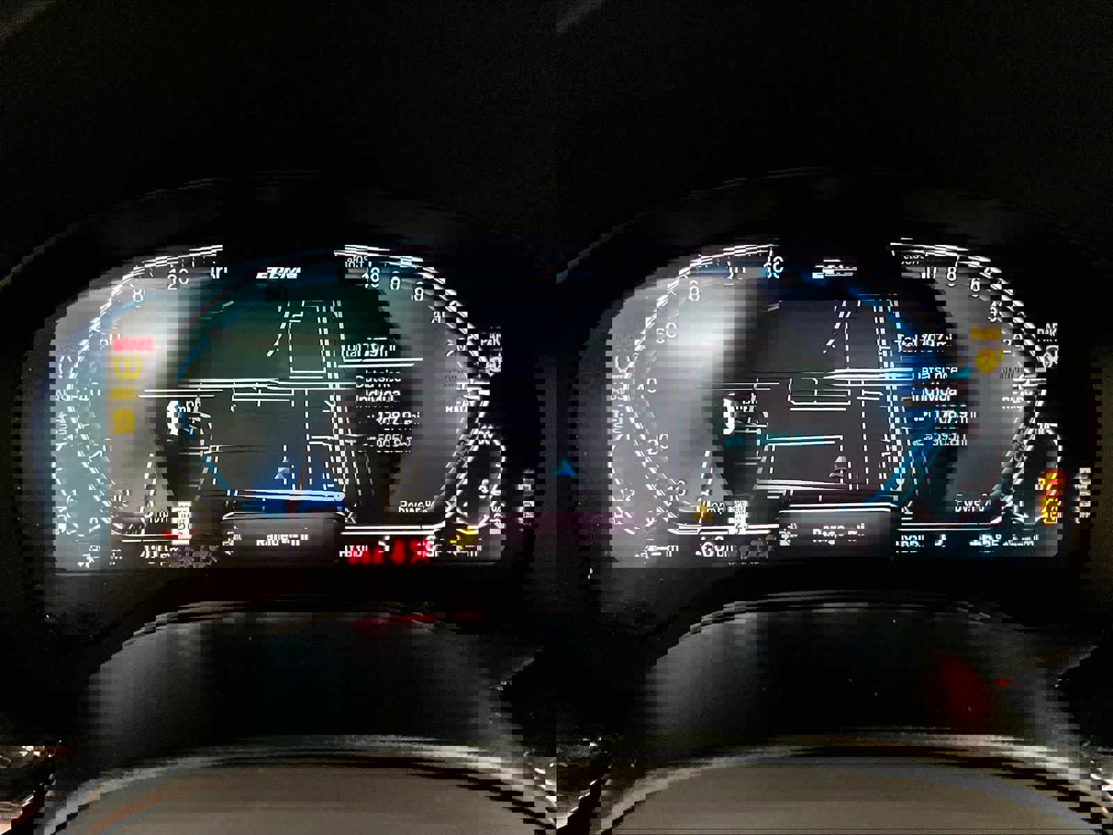 Used 2023 BMW 530e xDrive w/ Executive Package image 22