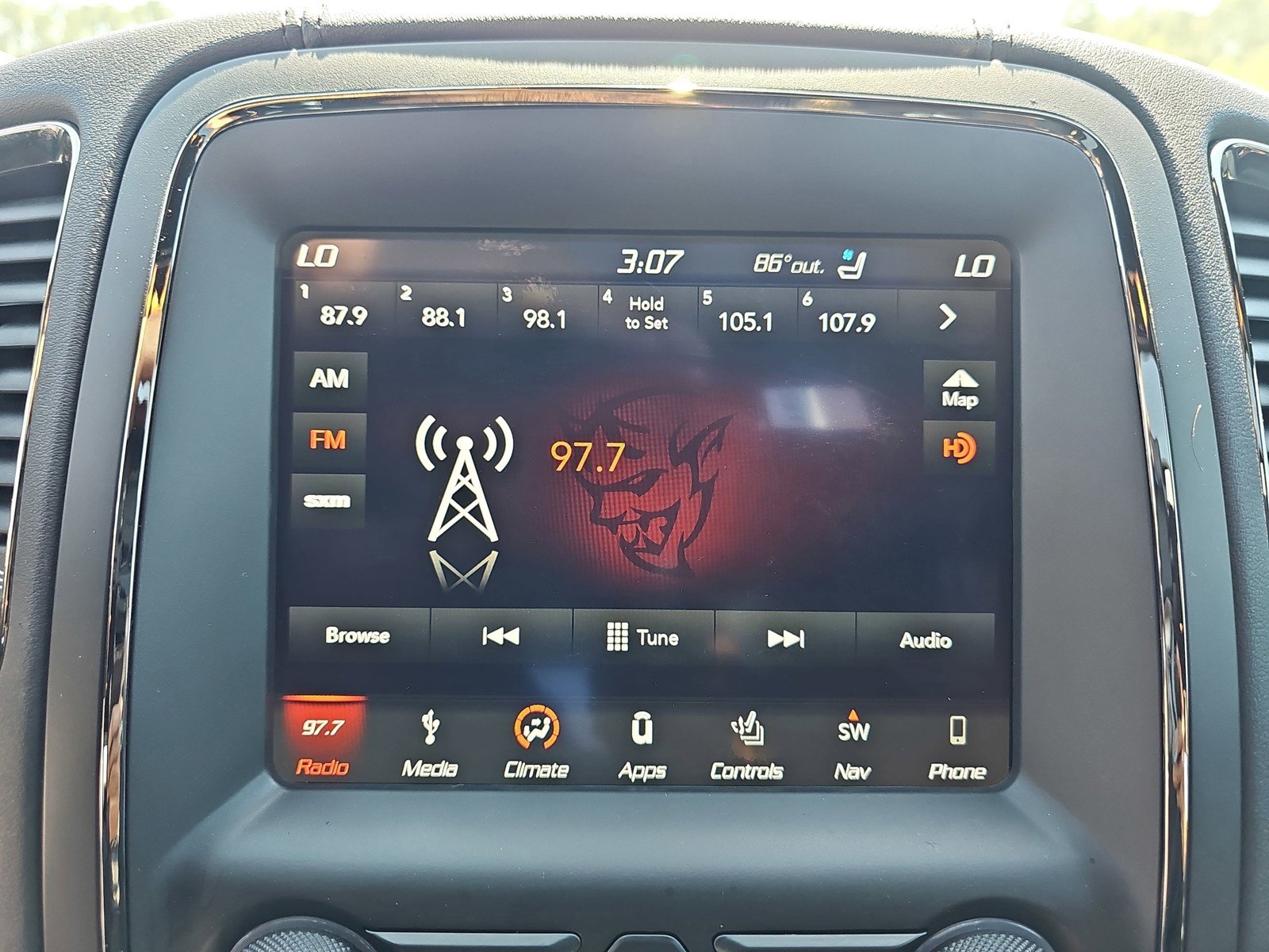 Used 2019 Dodge Durango SRT w/ Premium Interior Group AWD/4WD image 24