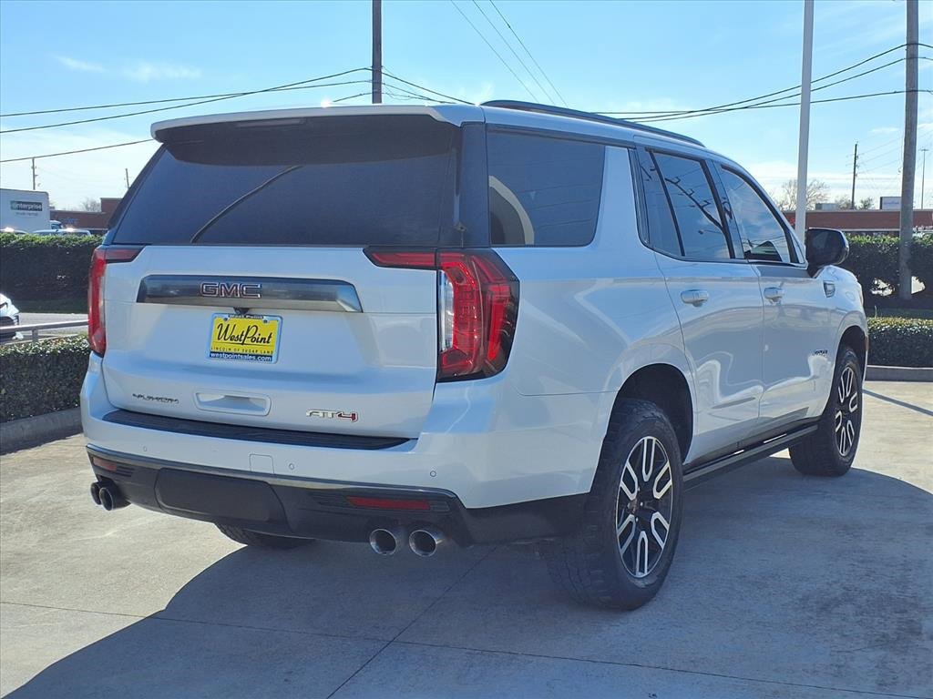 Used 2022 GMC Yukon AT4 image 2