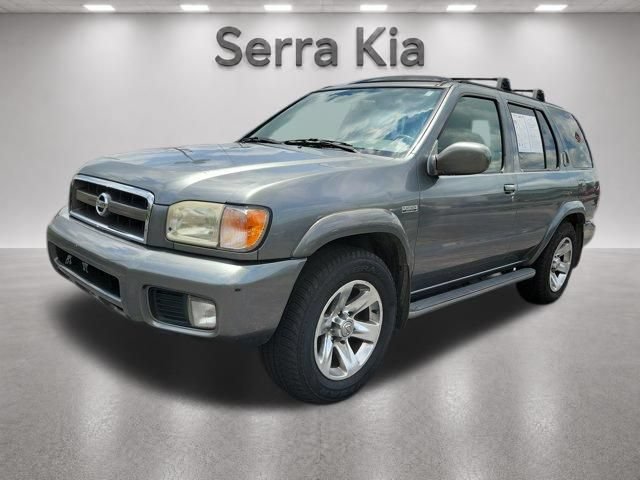 Used 2004 Nissan Pathfinder LE Platinum RWD image 1