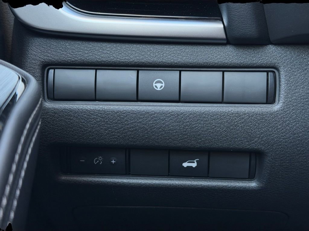 Used 2023 Nissan Rogue SL w/ SL Premium Package image 18