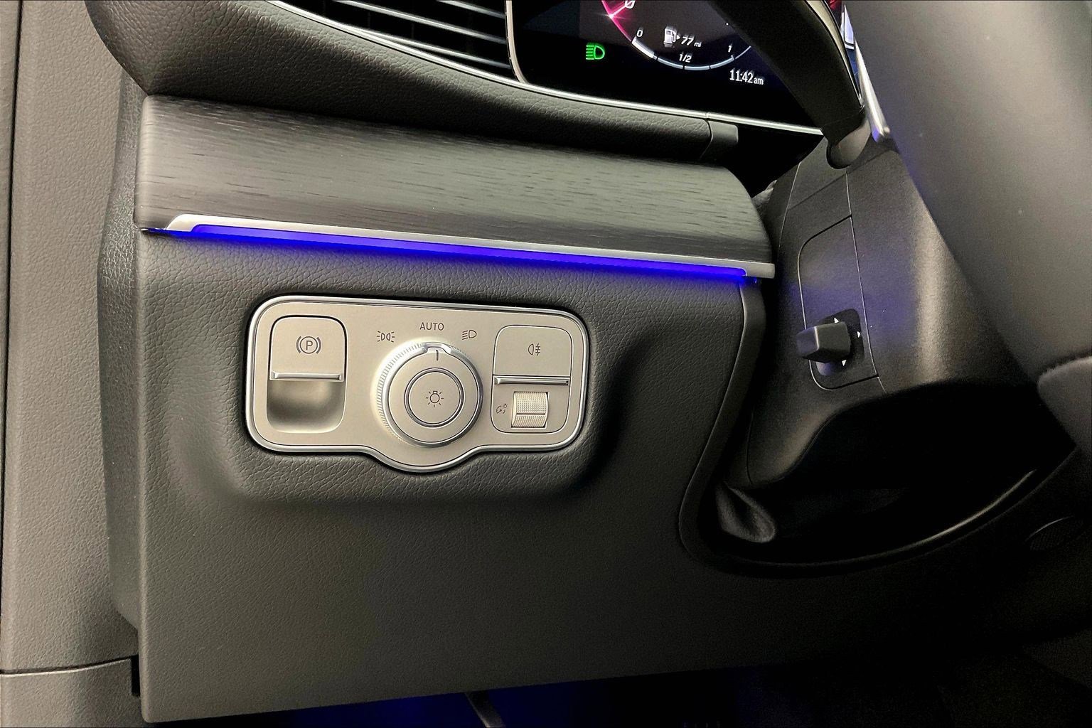 Certified 2025 Mercedes-Benz GLE 350 4MATIC image 15