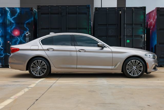 Used 2018 BMW 540i RWD image 16