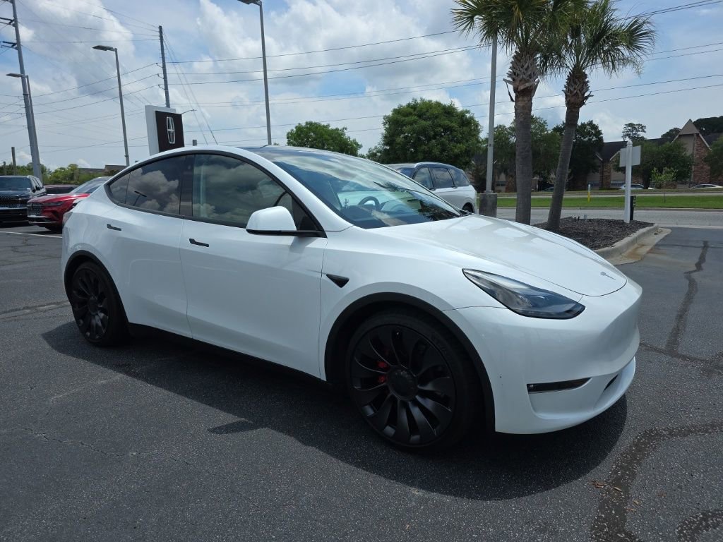 Used 2023 Tesla Model Y Performance AWD/4WD image 1