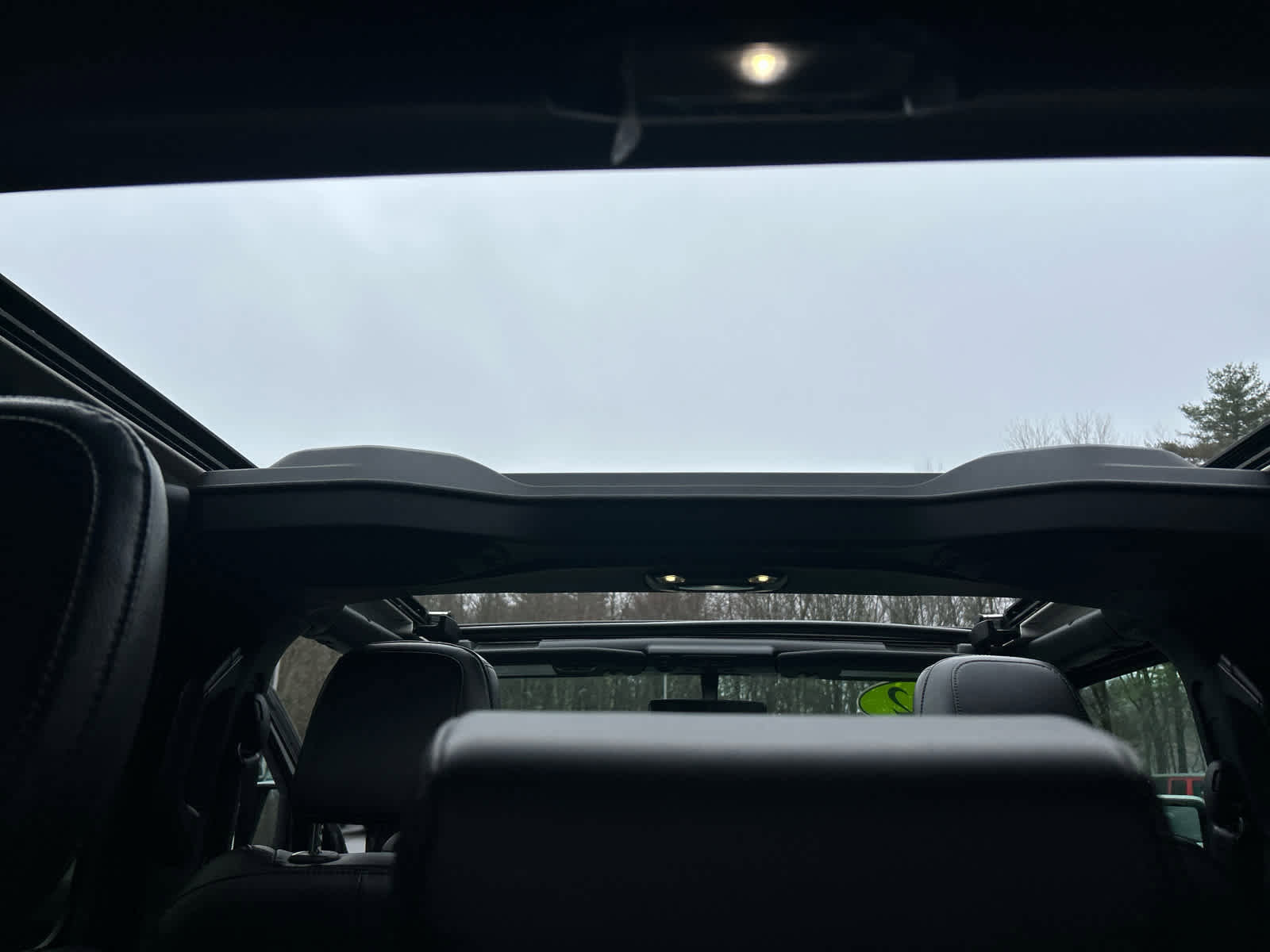 Used 2022 Jeep Wrangler Unlimited Sahara w/ Cold Weather Group image 37