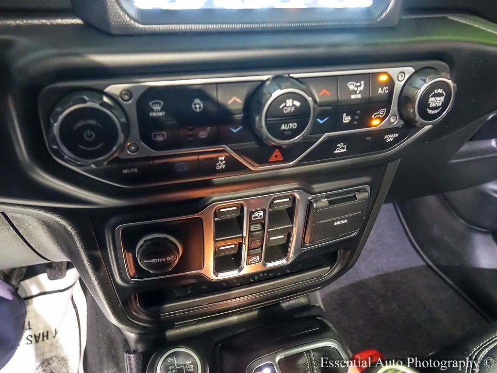 Used 2023 Jeep Wrangler Unlimited Sahara w/ Cold Weather Group image 24