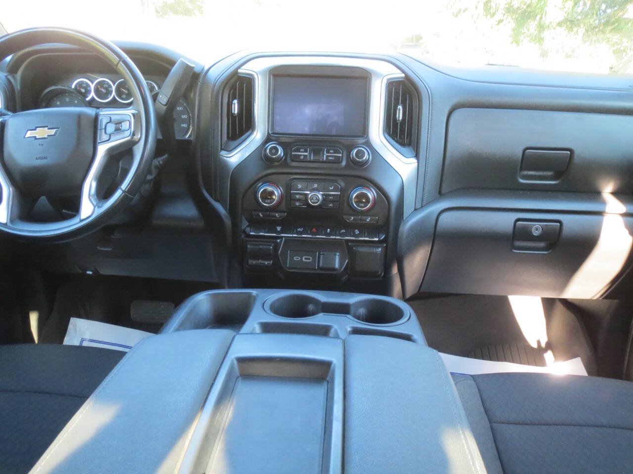Used 2023 Chevrolet Silverado 2500 LT AWD/4WD image 11