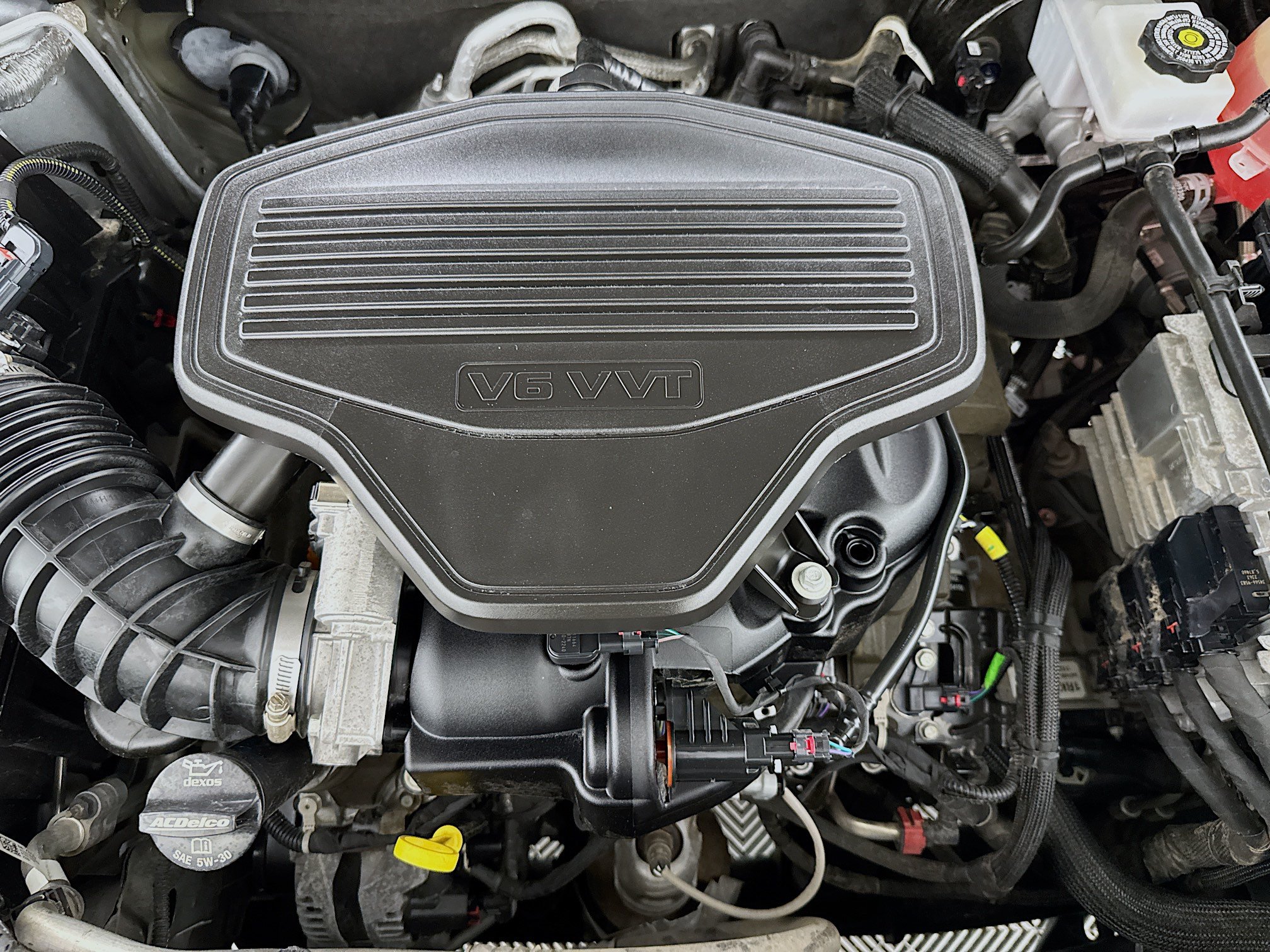Used 2023 GMC Acadia SLT w/ Elevation Edition FWD image 37