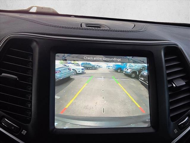 Used 2022 Jeep Cherokee Latitude Lux image 11