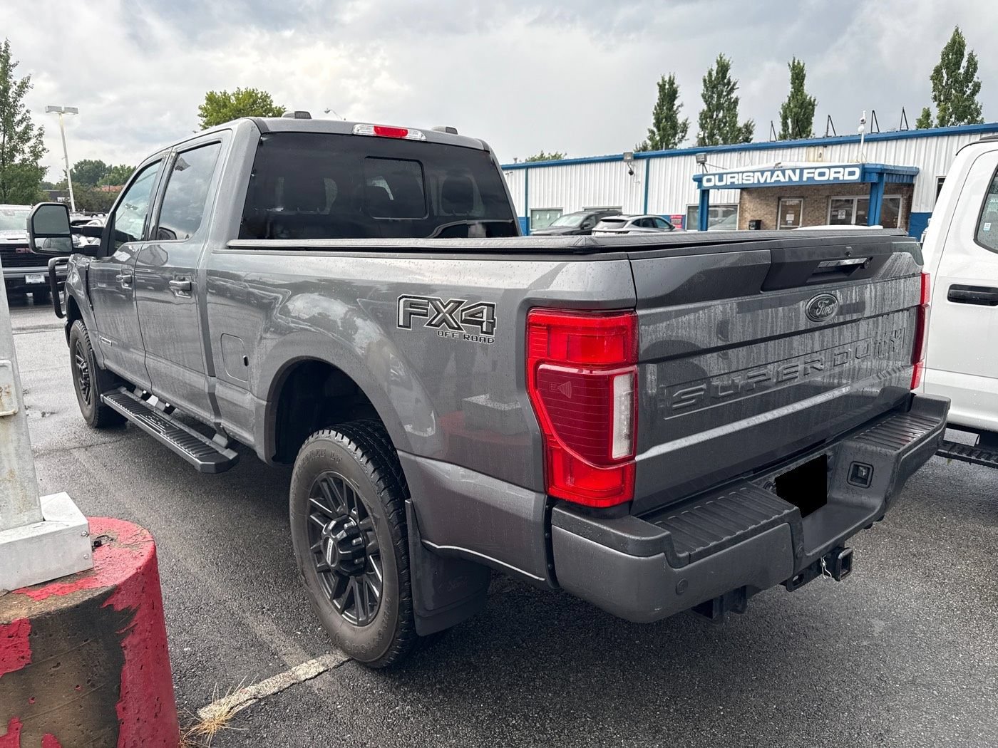 Used 2022 Ford F250 Lariat w/ Black Appearance Package AWD/4WD image 5