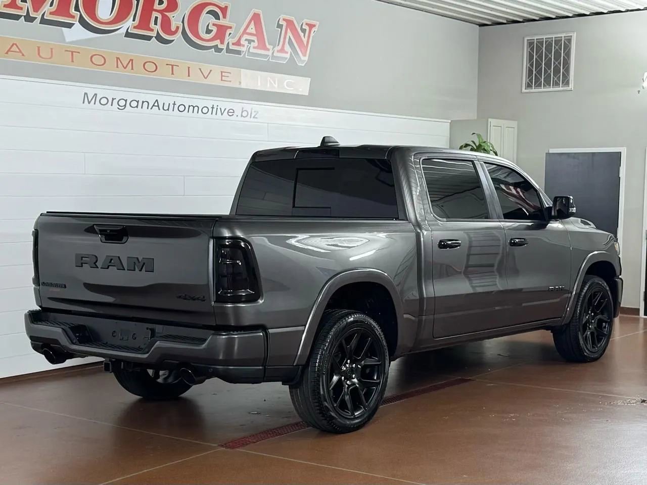 Used 2026 RAM 1500 Laramie w/ Night Edition AWD/4WD image 3