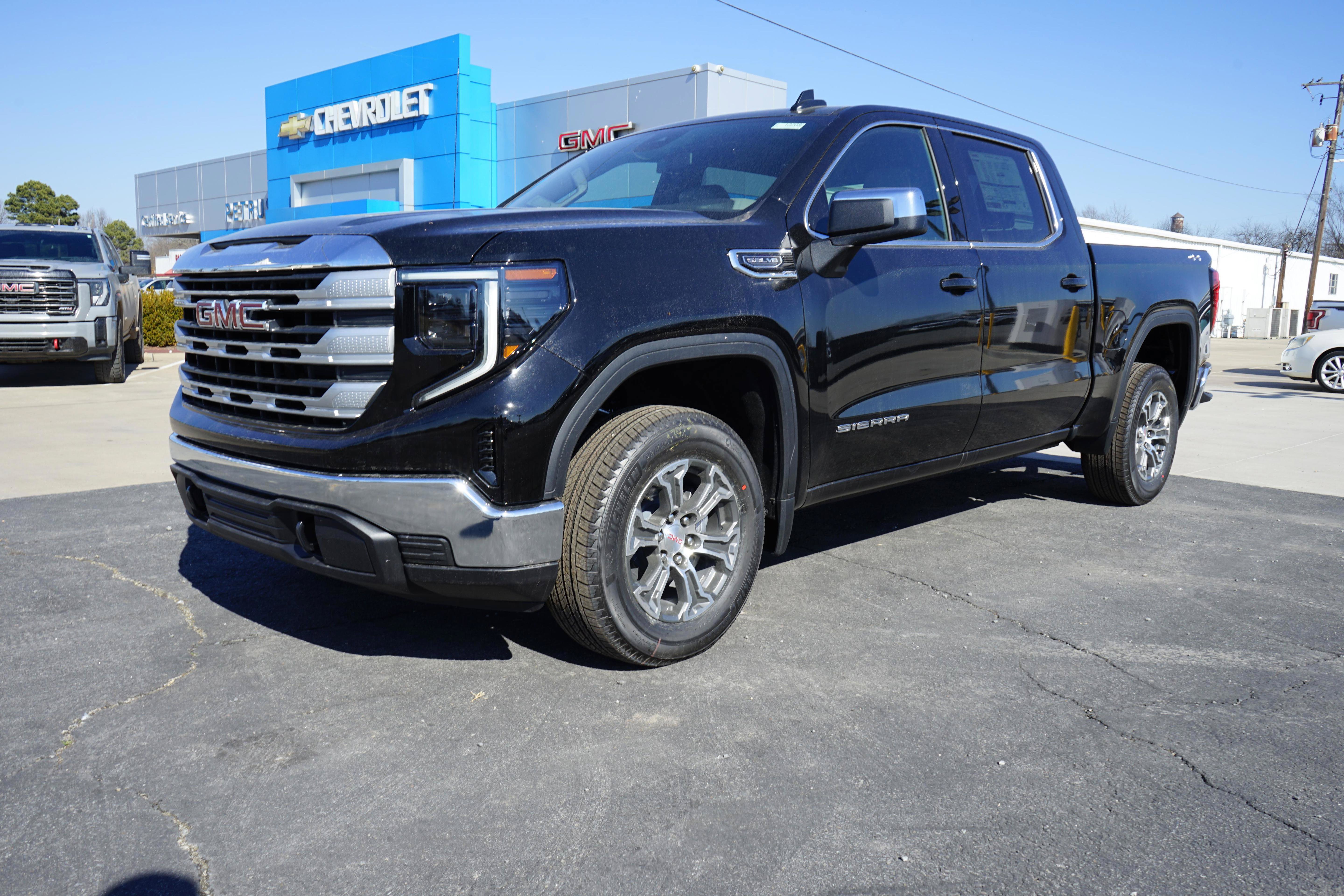 New 2026 GMC Sierra 1500 SLE