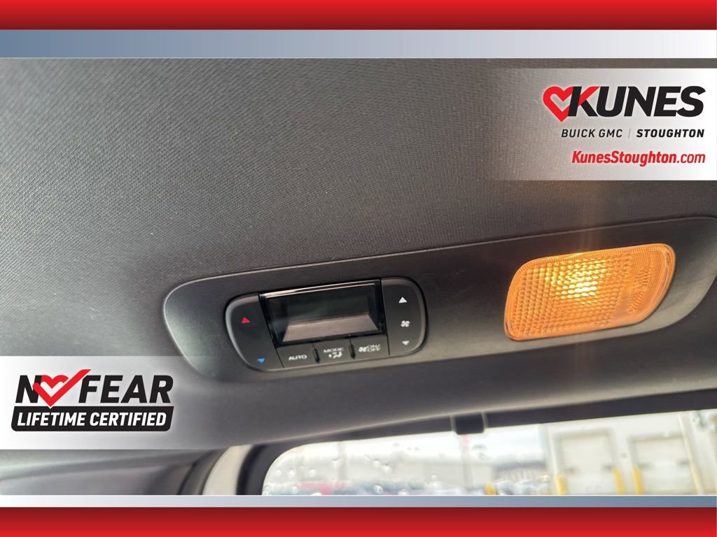 Used 2025 Honda Odyssey Sport-L image 48