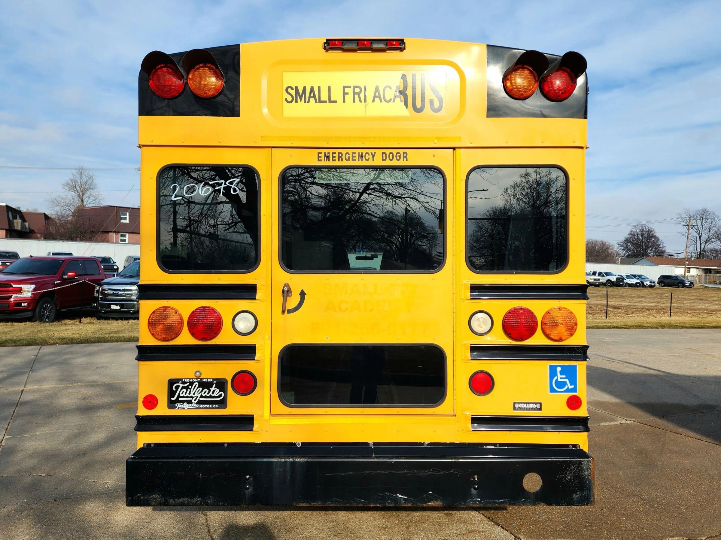 Used 2006 Ford E-450 and Econoline 450 E450 Cube Van 14'-18' image 7