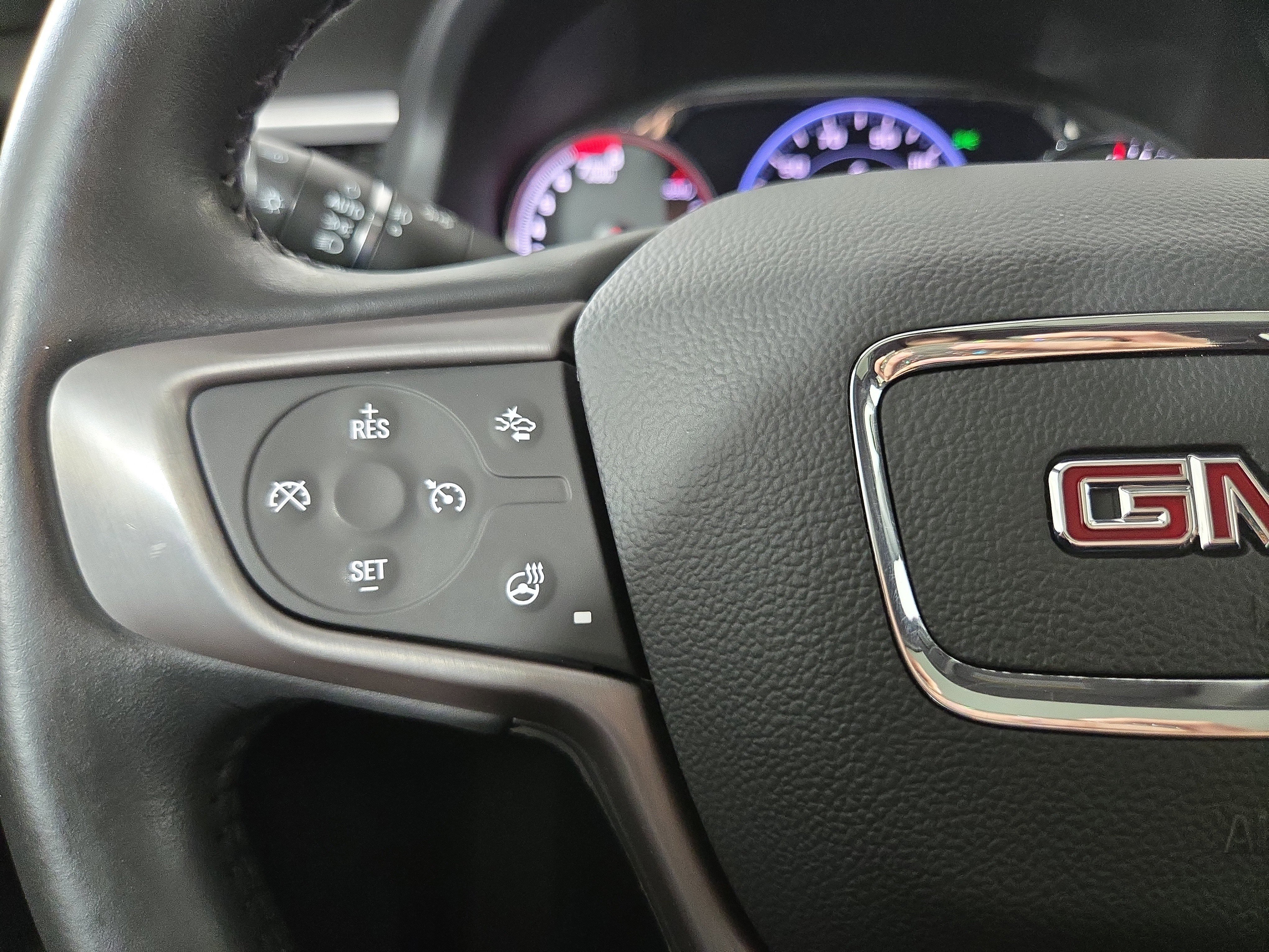 Certified 2021 GMC Acadia AT4 image 16