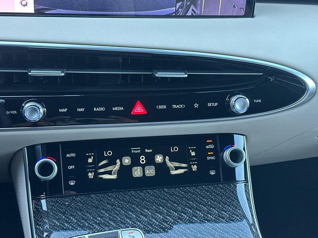 New 2026 Genesis GV70 3.5T Sport Prestige AWD/4WD image 21