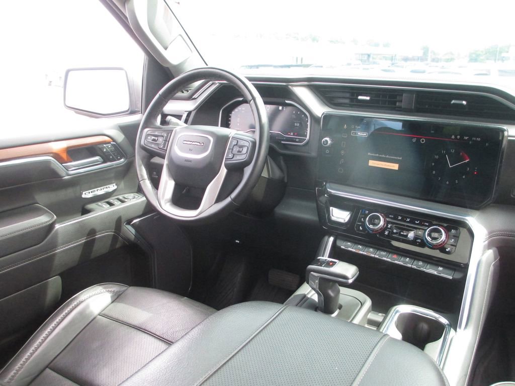 Used 2023 GMC Sierra 1500 Denali w/ Denali Reserve Package AWD/4WD image 32