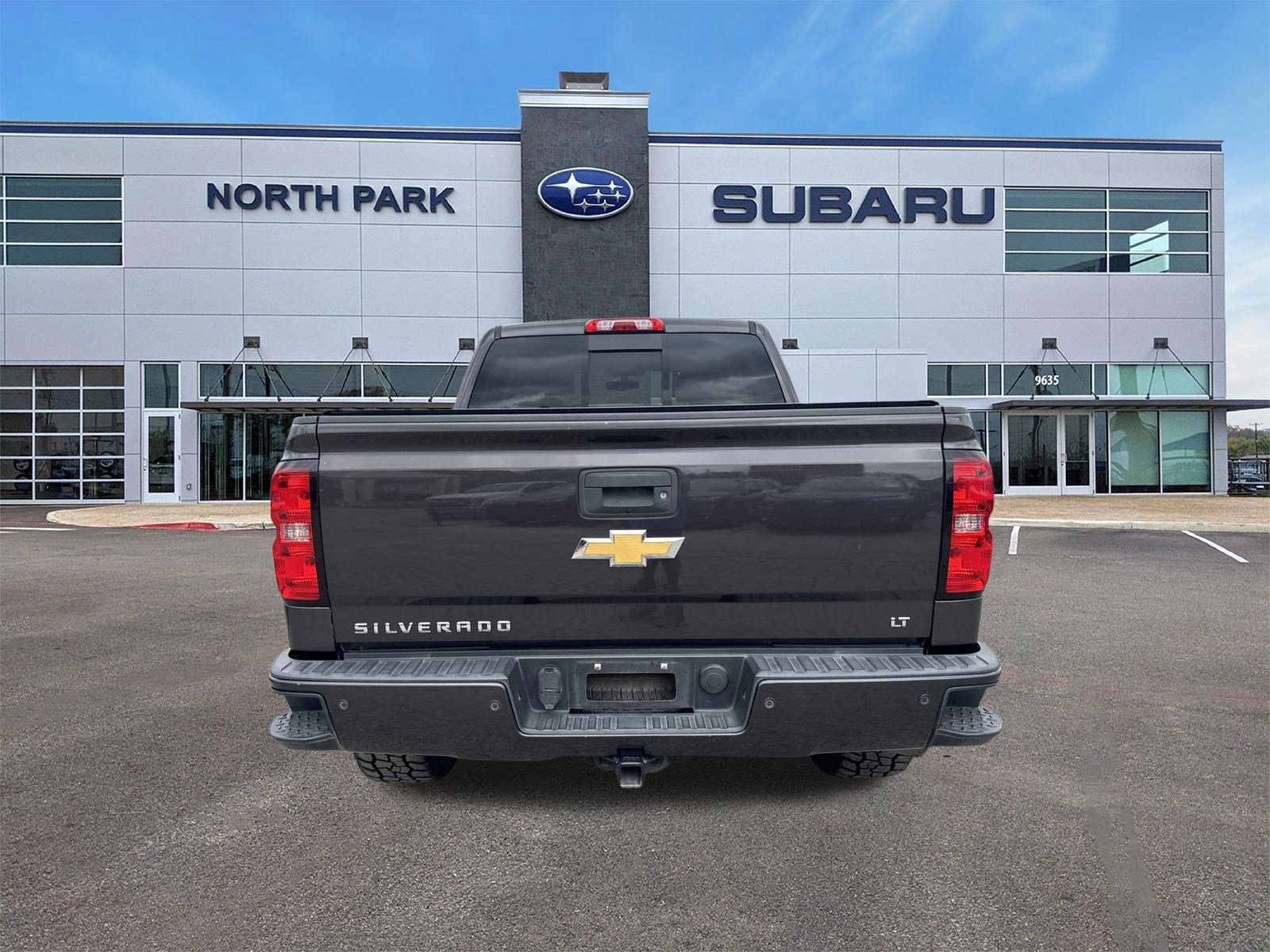 Used 2016 Chevrolet Silverado 1500 LT w/ Texas Edition image 4